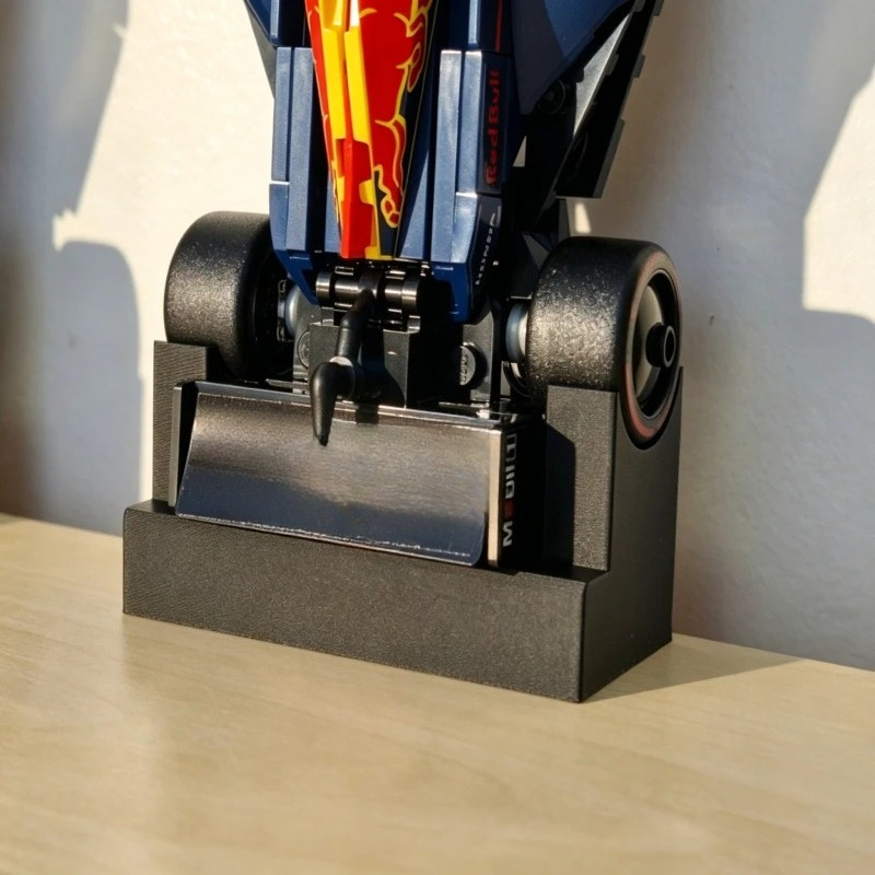 Plastic Vertical Display Stand - огляд і ціна Victor Racket Jetspeed